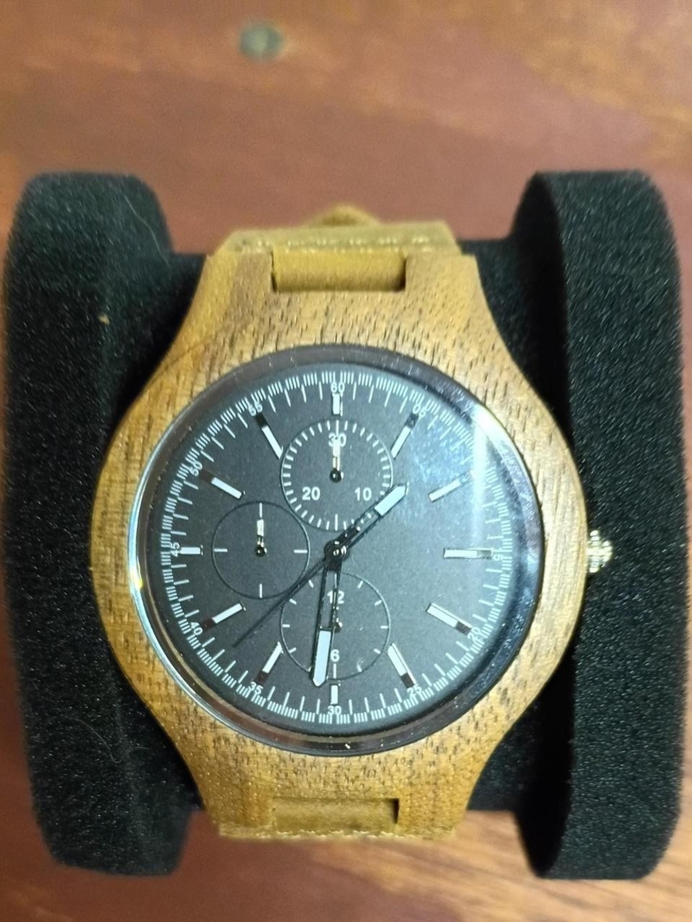Woodgrain Men's Chronograph Watch - Black Dial